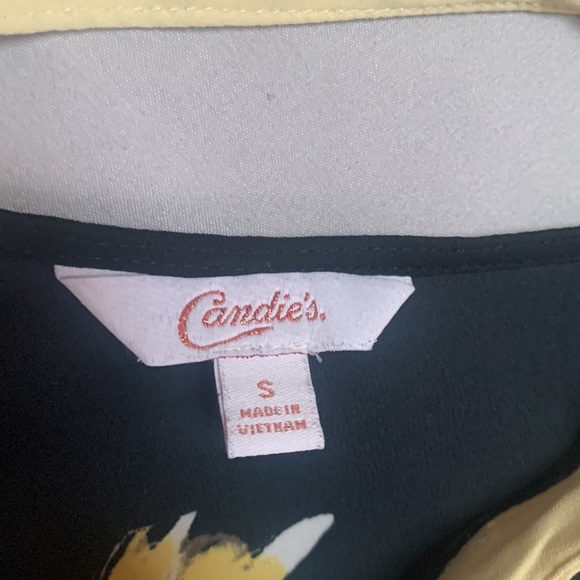 Blue and Yellow Floral Blouse - Picture 2 of 3